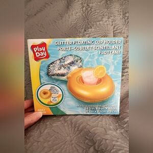 🌟 Glitter Floating Cup Holder Engagement Ring Shaped